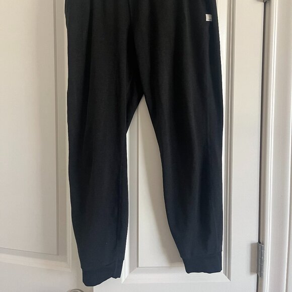 Vuori Jogger - Picture 2 of 4